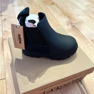 NWT Native Treklite Child Boots